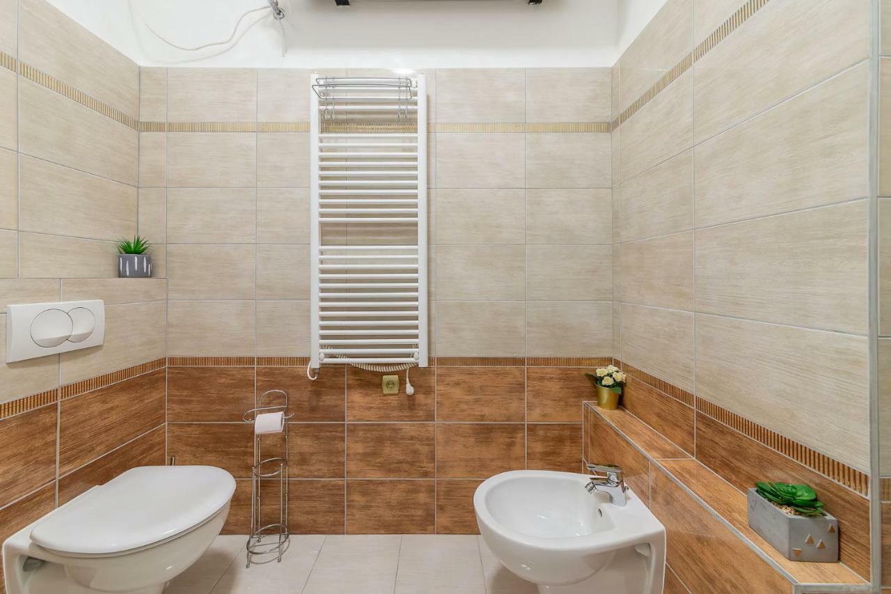 Kiraly Home Budapest City Center エクステリア 写真